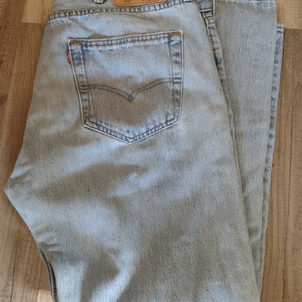 Levi's 501 Button-Fly Men's Denim Jeans W38 L30